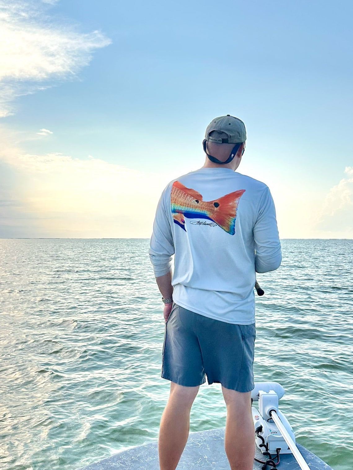 Redfish Tail Fishing Shirt with UPF 50 on Grey